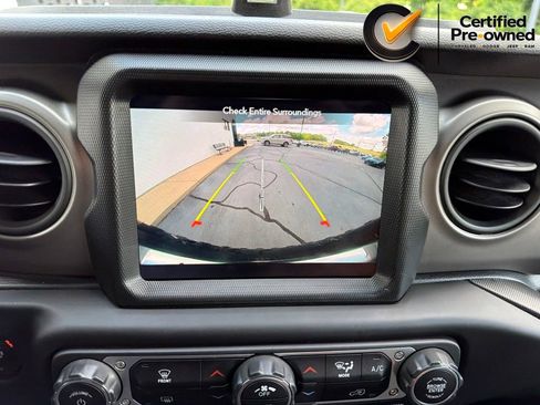 Certified 2021 Jeep Wrangler Unlimited Sport w/ Sun And Sound Package AWD/4WD image 83