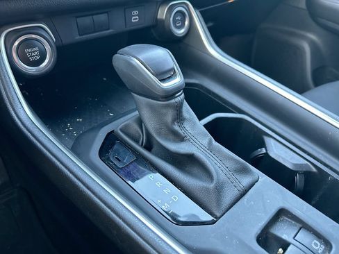 Used 2024 Toyota Grand Highlander AWD image 27