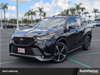 Certified 2021 Toyota Highlander XSE video 1