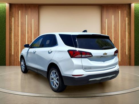 Certified 2022 Chevrolet Equinox LT FWD image 30