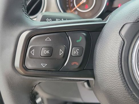 Used 2023 Jeep Wrangler Sport AWD/4WD image 18