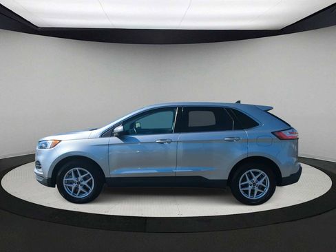 Used 2023 Ford Edge SEL image 5