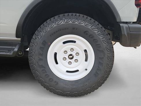 New 2026 Ford Bronco Heritage Edition AWD/4WD image 10