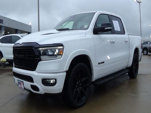 Certified 2022 RAM 1500 Laramie AWD/4WD image 2