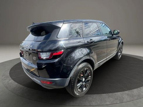 Used 2017 Land Rover Range Rover Evoque SE AWD/4WD image 5