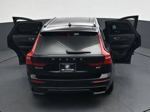 Used 2024 Volvo XC60 B5 Plus AWD/4WD image 41