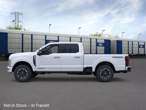New 2026 Ford F350 Platinum w/ Platinum Plus Package image 3