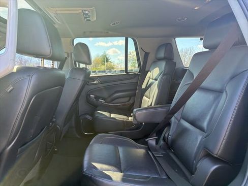 Used 2020 Chevrolet Tahoe LT RWD image 17