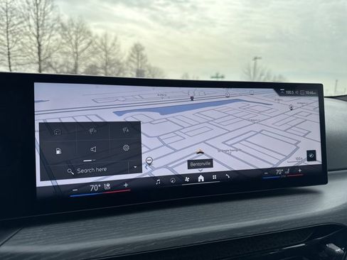 Certified 2025 BMW 330i xDrive Sedan image 15