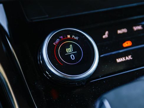 Certified 2023 Land Rover Range Rover Sport SE image 27