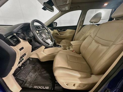 Used 2018 Nissan Rogue SL w/ Premium Package FWD image 13