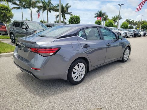 Used 2025 Nissan Sentra S FWD image 2