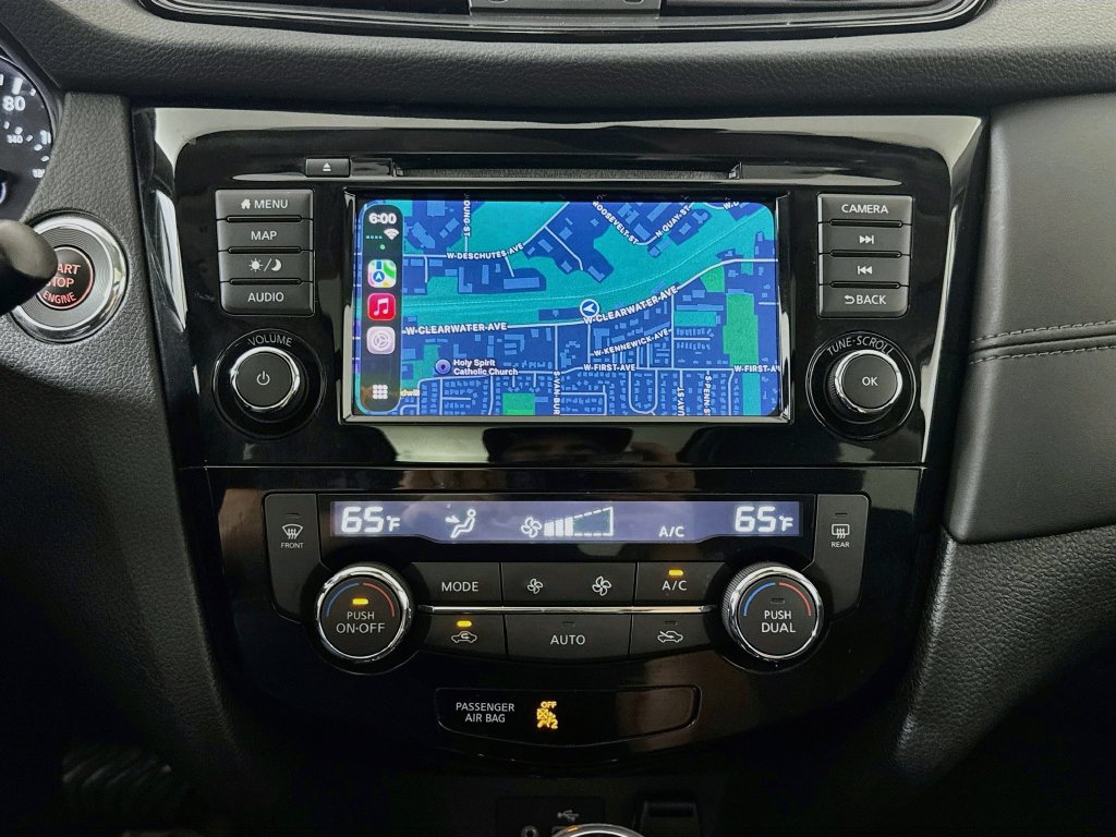 Used 2020 Nissan Rogue SL w/ Premium Package AWD/4WD image 16