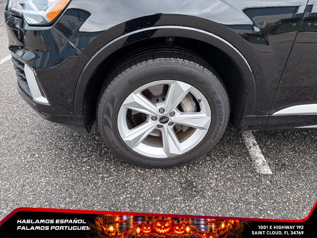 Used 2021 Audi Q7 2.0T Premium w/ Convenience Package AWD/4WD image 10