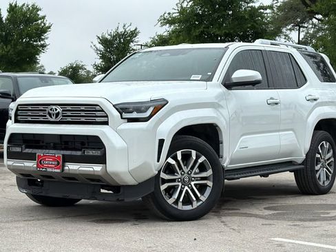 Certified 2025 Toyota 4Runner Limited AWD/4WD image 41