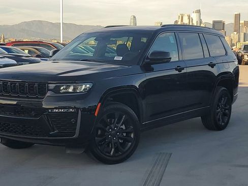 New 2026 Jeep Grand Cherokee L Limited image 37