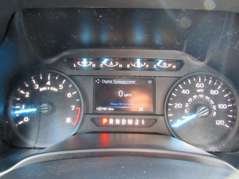 Used 2019 Ford F150 XL w/ Equipment Group 101A Mid AWD/4WD image 14