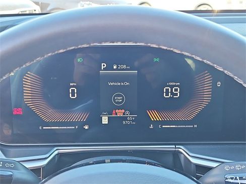 Certified 2025 Kia Sorento S image 19