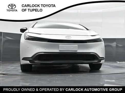 Used 2026 Toyota Prius LE FWD image 48