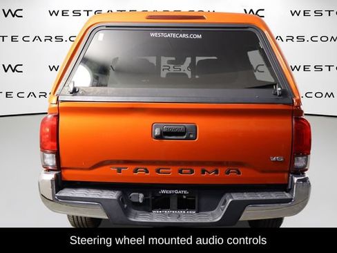 Used 2018 Toyota Tacoma SR5 RWD image 4