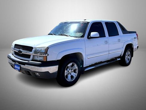 Used 2005 Chevrolet Avalanche Z71 w/ Sun And Sound Package AWD/4WD image 1