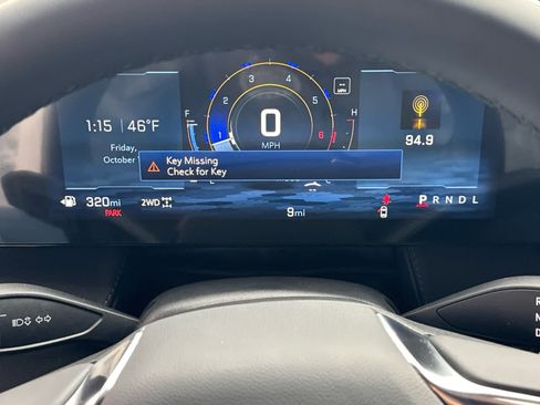 New 2026 Chevrolet Equinox LT w/ Convenience Package II image 18