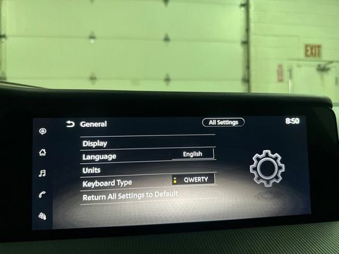 Used 2025 Nissan Murano SV AWD/4WD image 30