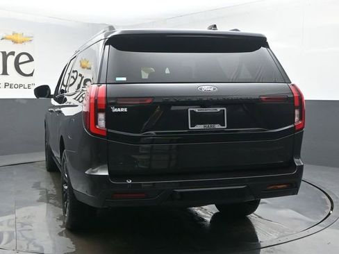 Used 2025 Ford Expedition Max Platinum w/ Stealth Appearance Package AWD/4WD image 39