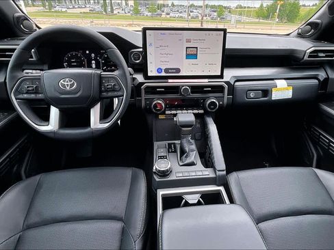 New 2026 Toyota 4Runner Limited AWD/4WD image 5