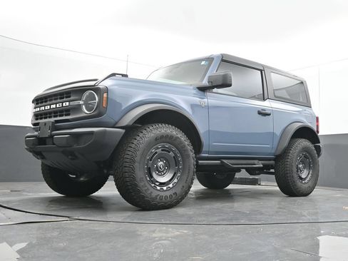 Used 2025 Ford Bronco 2-Door w/ Sasquatch Package AWD/4WD image 27