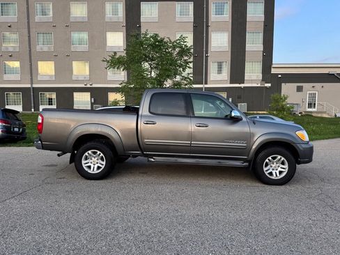 Used 2006 Toyota Tundra SR5 AWD/4WD image 12