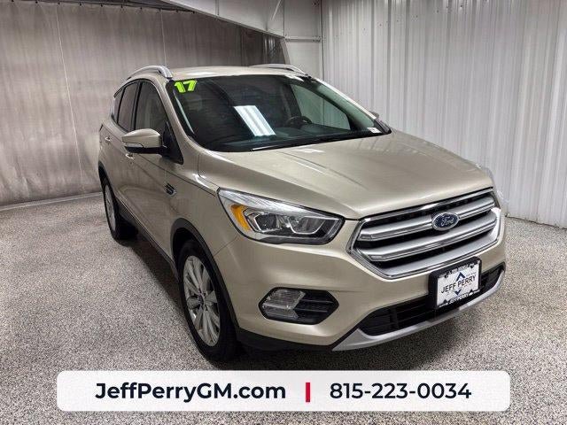 Used 2017 Ford Escape Titanium FWD image 2