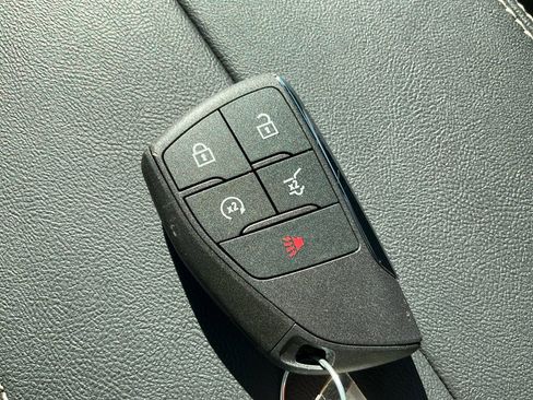 New 2026 GMC Terrain Elevation w/ Elevation Premium Package image 30