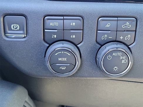 New 2026 Chevrolet Silverado 1500 LT image 15