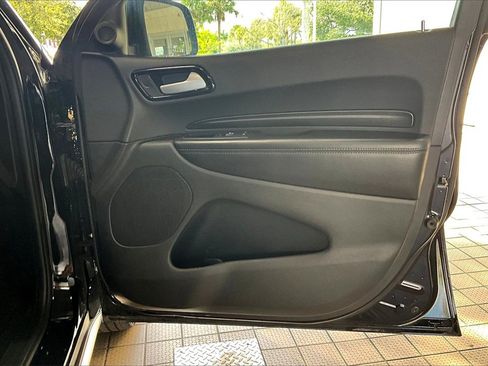 Used 2024 Dodge Durango SXT image 19