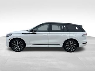 Used 2025 Lincoln Aviator Black Label w/ Black Label Special Edition video 5