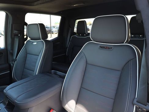 New 2026 GMC Sierra 1500 AT4X AWD/4WD image 17