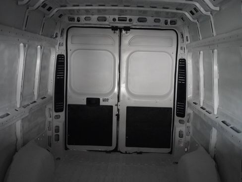 Used 2025 RAM ProMaster 3500 w/ Convenience Group FWD image 12