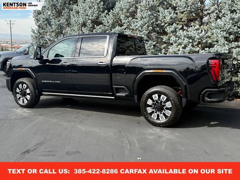 Used 2025 GMC Sierra 3500 Denali image 5
