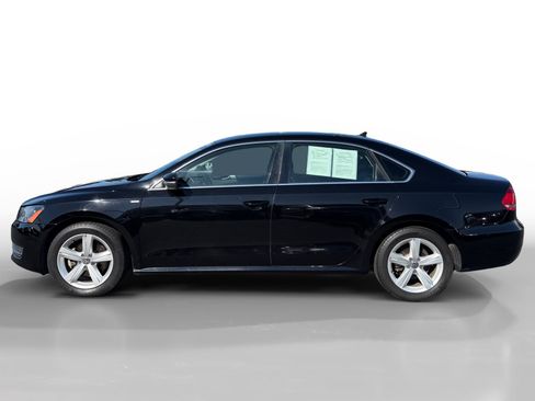 Used 2014 Volkswagen Passat 1.8T Wolfsburg Edition FWD image 2