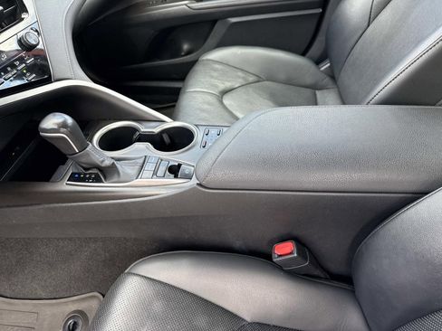 Used 2024 Toyota Camry XLE image 21