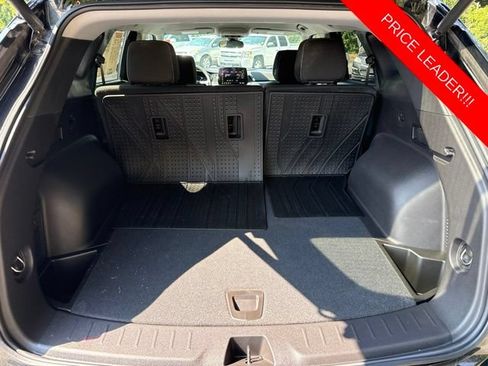 Used 2024 Chevrolet Blazer LT w/ Convenience Package FWD image 25