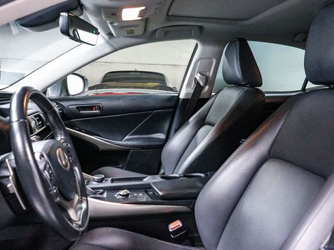 Used 2019 Lexus IS 300 w/ Accessory Package 2 RWD image 15