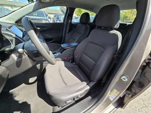 Used 2023 Chevrolet Malibu LT image 10