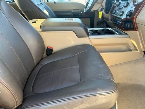 Used 2016 Ford F350 King Ranch w/ King Ranch w/Chrome Package image 28