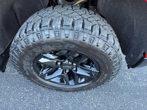 Certified 2022 Chevrolet Silverado 1500 LT Trail Boss w/ LT Trail Boss Premium Package image 14