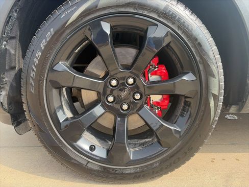 Used 2022 Ford Explorer ST w/ Equipment Group 401A AWD/4WD image 9