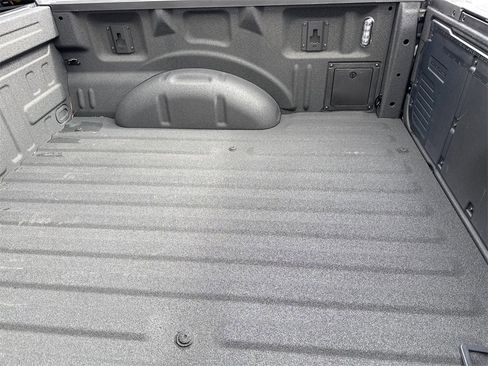 Used 2024 Ford F150 Lightning Lariat image 19