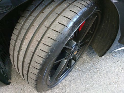 Used 2024 Porsche 911 Carrera 4 GTS image 41