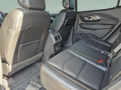 Used 2021 GMC Terrain SLT w/ Infotainment Package II FWD image 17